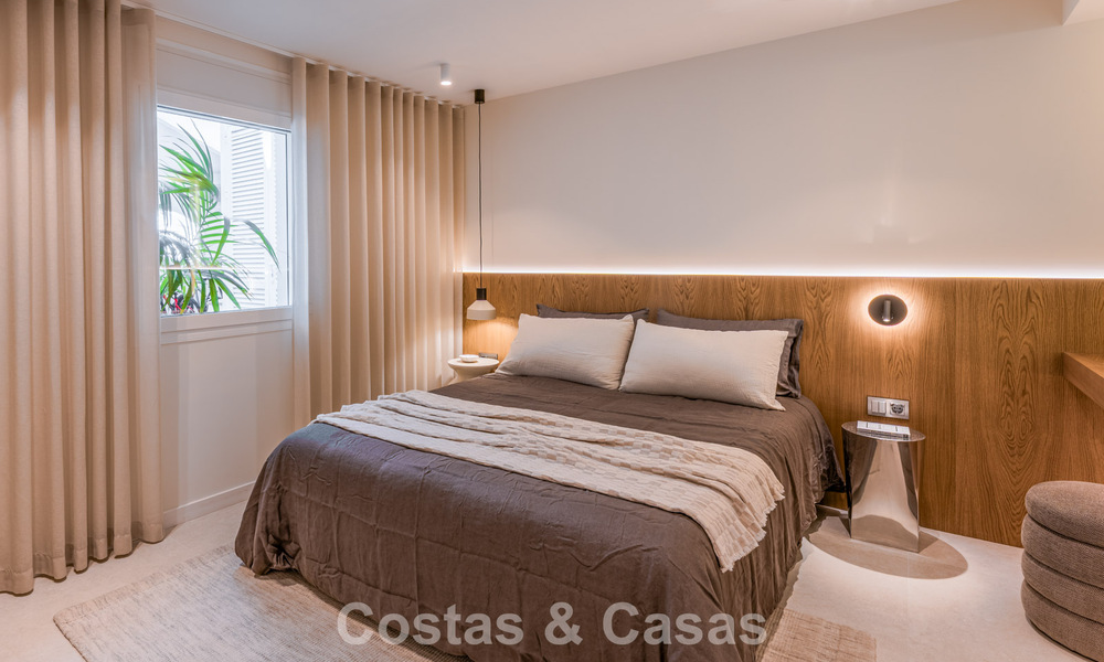 Élégant appartement modernisé à vendre, première ligne Aloha Golf à Nueva Andalucía, Marbella 798760