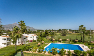Élégant appartement modernisé à vendre, première ligne Aloha Golf à Nueva Andalucía, Marbella 798764 
