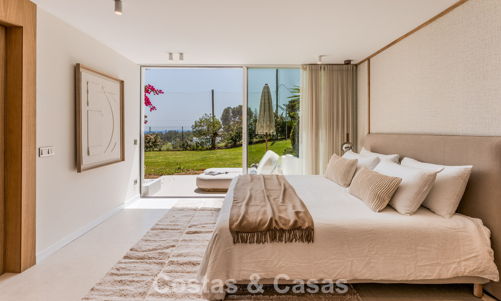 Élégant appartement modernisé à vendre, première ligne Aloha Golf à Nueva Andalucía, Marbella 798770