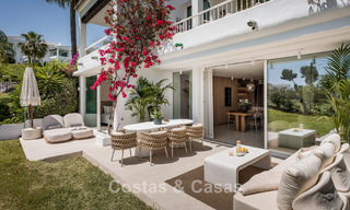 Élégant appartement modernisé à vendre, première ligne Aloha Golf à Nueva Andalucía, Marbella 798777 