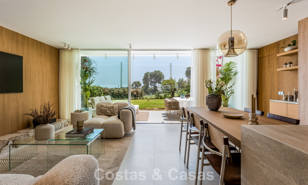 Élégant appartement modernisé à vendre, première ligne Aloha Golf à Nueva Andalucía, Marbella 798785