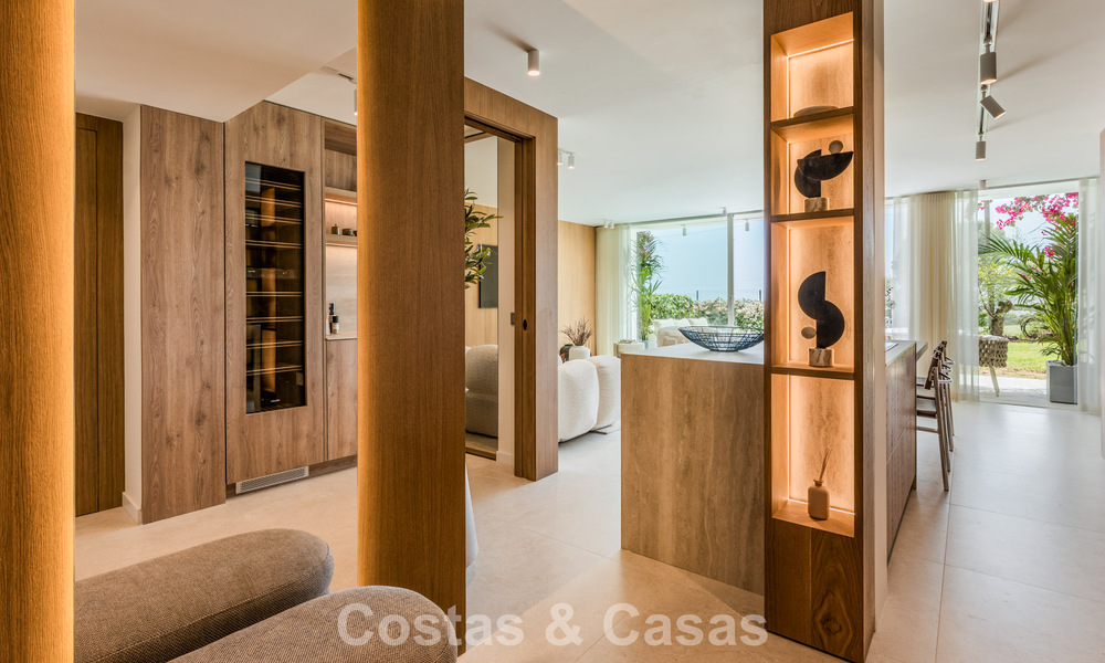 Élégant appartement modernisé à vendre, première ligne Aloha Golf à Nueva Andalucía, Marbella 798794