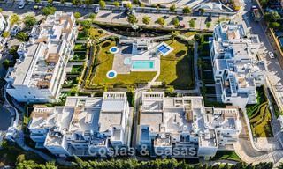 Appartement moderne avec jardin à vendre sur la New Golden Mile entre Marbella et Estepona 798804 