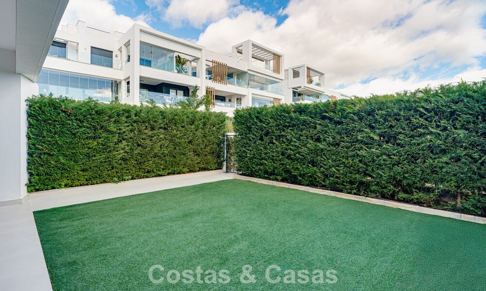 Appartement moderne avec jardin à vendre sur la New Golden Mile entre Marbella et Estepona 798807