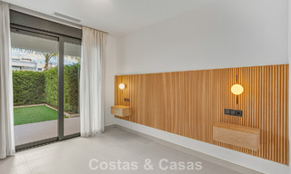 Appartement moderne avec jardin à vendre sur la New Golden Mile entre Marbella et Estepona 798819 