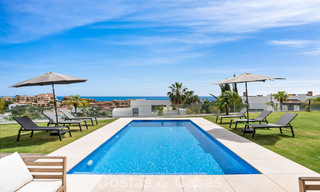 Villa contemporaine avec vues panoramiques sur la mer à vendre dans un prestigieux quartier de golf à Marbella - Benahavís 798843 