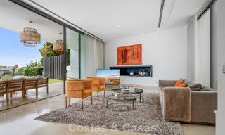 Villa contemporaine avec vues panoramiques sur la mer à vendre dans un prestigieux quartier de golf à Marbella - Benahavís 798861 
