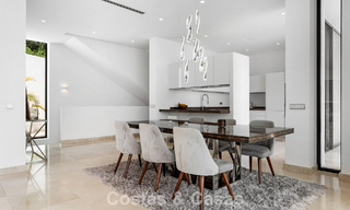 Villa contemporaine avec vues panoramiques sur la mer à vendre dans un prestigieux quartier de golf à Marbella - Benahavís 798863 