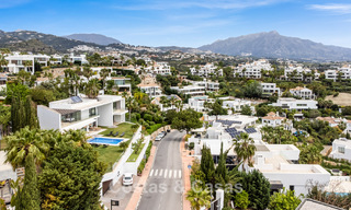Villa contemporaine avec vues panoramiques sur la mer à vendre dans un prestigieux quartier de golf à Marbella - Benahavís 798886 