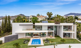 Villa contemporaine avec vues panoramiques sur la mer à vendre dans un prestigieux quartier de golf à Marbella - Benahavís 798887 