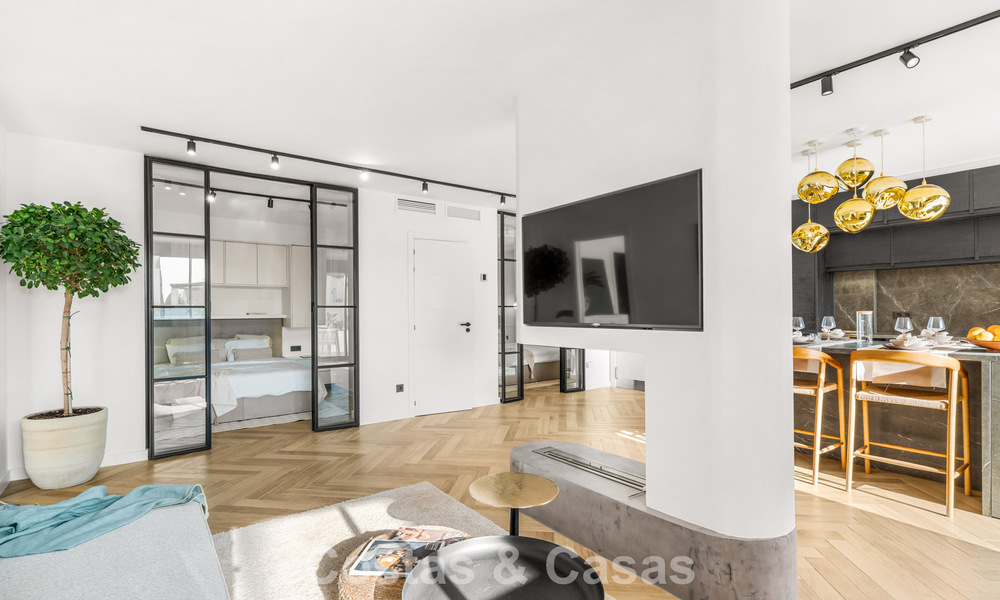 Appartement contemporain entièrement rénové et prêt à emménager à vendre à Nueva Andalucía, Marbella 798890