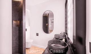 Appartement contemporain entièrement rénové et prêt à emménager à vendre à Nueva Andalucía, Marbella 798904 