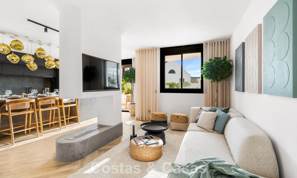 Appartement contemporain entièrement rénové et prêt à emménager à vendre à Nueva Andalucía, Marbella 798905