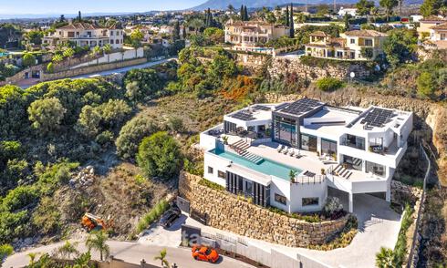 Villa de luxe contemporaine avec vues panoramiques sur la mer à vendre dans les collines de Marbella - Benahavís 798930