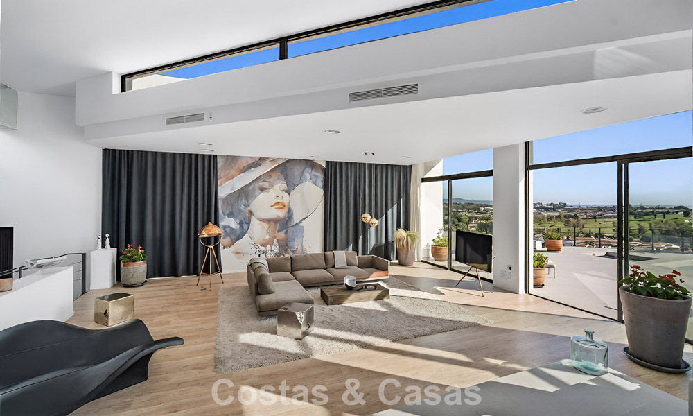 Villa de luxe contemporaine avec vues panoramiques sur la mer à vendre dans les collines de Marbella - Benahavís 798957