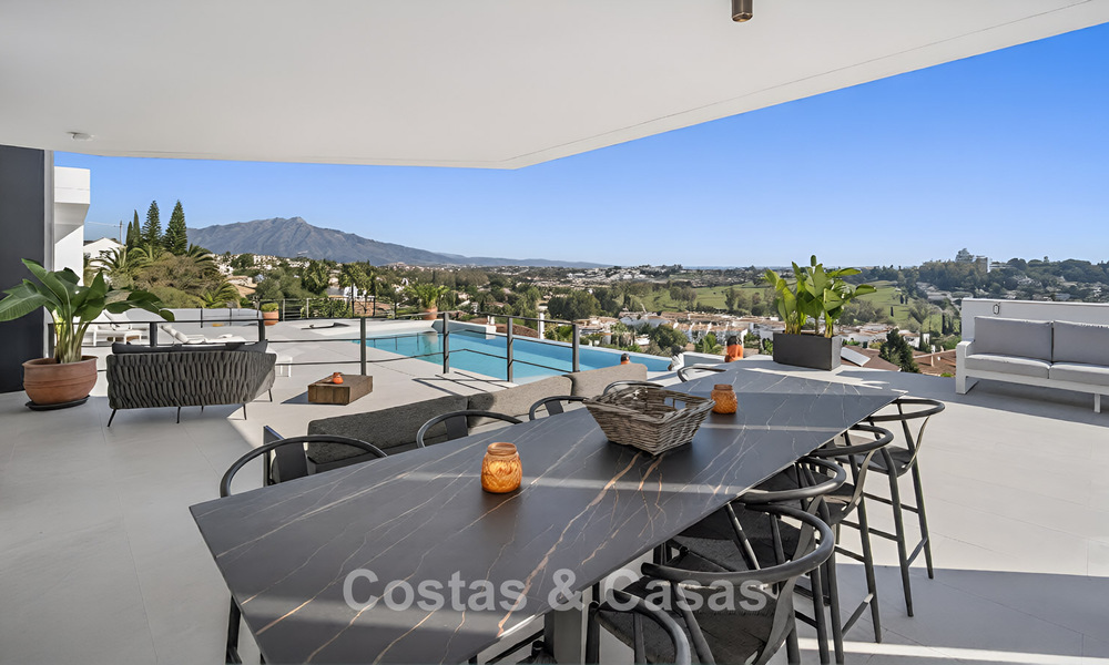 Villa de luxe contemporaine avec vues panoramiques sur la mer à vendre dans les collines de Marbella - Benahavís 798959