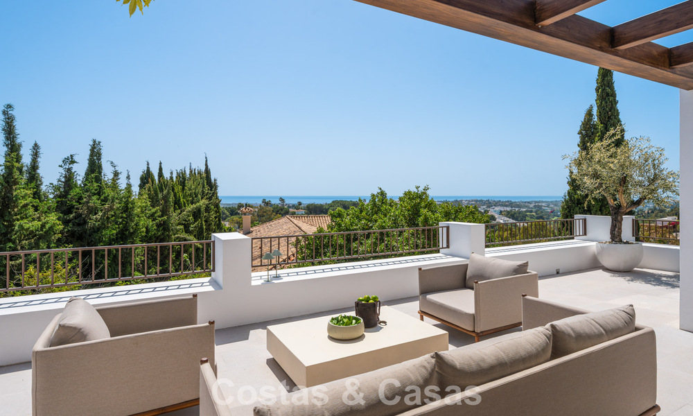 Villa royale au style architectural méditerranéen contemporain à vendre dans une urbanisation sécurisée à Marbella - Benahavís 799076