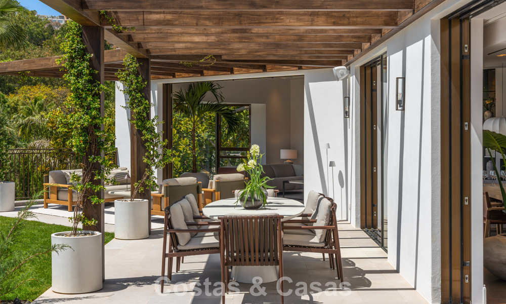 Villa royale au style architectural méditerranéen contemporain à vendre dans une urbanisation sécurisée à Marbella - Benahavís 799084