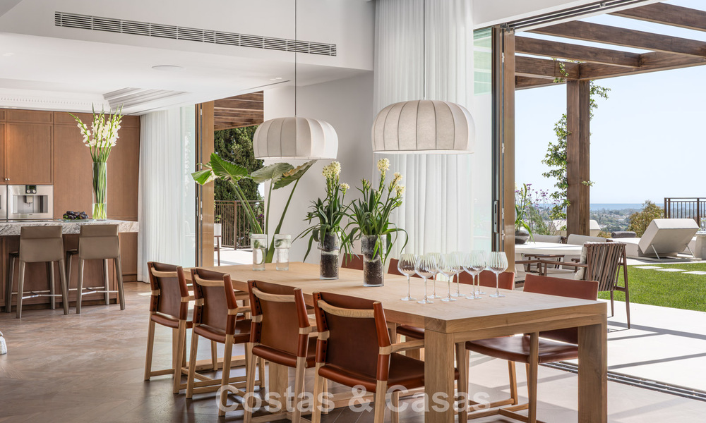Villa royale au style architectural méditerranéen contemporain à vendre dans une urbanisation sécurisée à Marbella - Benahavís 799086
