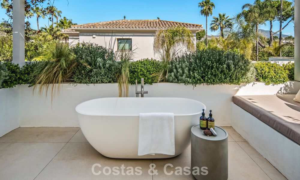 Villa méditerranéenne contemporaine clé en main à vendre, en bordure du golf Las Brisas à Nueva Andalucía, Marbella 799113