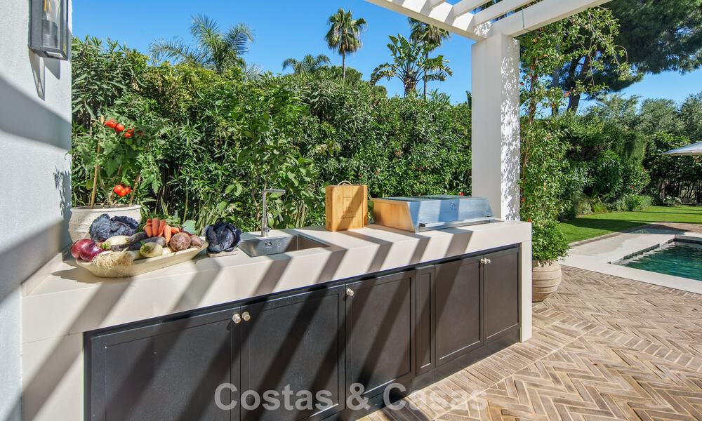 Villa méditerranéenne contemporaine clé en main à vendre, en bordure du golf Las Brisas à Nueva Andalucía, Marbella 799121