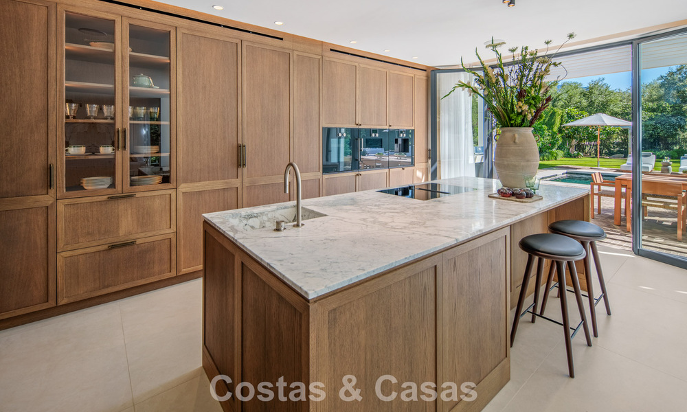 Villa méditerranéenne contemporaine clé en main à vendre, en bordure du golf Las Brisas à Nueva Andalucía, Marbella 799134