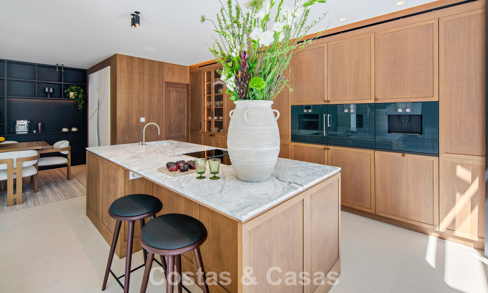 Villa méditerranéenne contemporaine clé en main à vendre, en bordure du golf Las Brisas à Nueva Andalucía, Marbella 799137