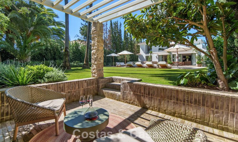Villa méditerranéenne contemporaine clé en main à vendre, en bordure du golf Las Brisas à Nueva Andalucía, Marbella 799166