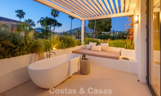 Villa méditerranéenne contemporaine clé en main à vendre, en bordure du golf Las Brisas à Nueva Andalucía, Marbella 799181 