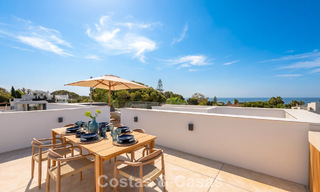 Villa haut de gamme en bord de plage avec toit-terrasse et jacuzzi avec vue sur la mer à vendre à l’est du centre de Marbella 799195 