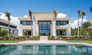 Nouvelle villa architecturale moderne avec vue imprenable sur la mer à vendre sur le Golden Mile de Marbella 799332 