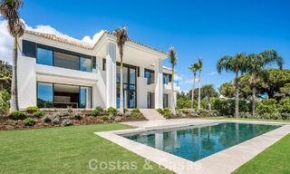 Nouvelle villa architecturale moderne avec vue imprenable sur la mer à vendre sur le Golden Mile de Marbella 799335 