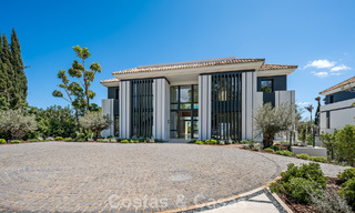 Nouvelle villa architecturale moderne avec vue imprenable sur la mer à vendre sur le Golden Mile de Marbella 799340 