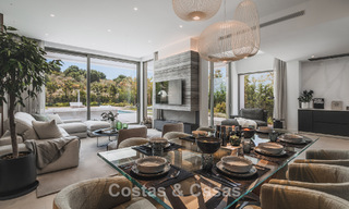 Élégante villa contemporaine à vendre sur la new golden mile entre Marbella et Estepona 799481 