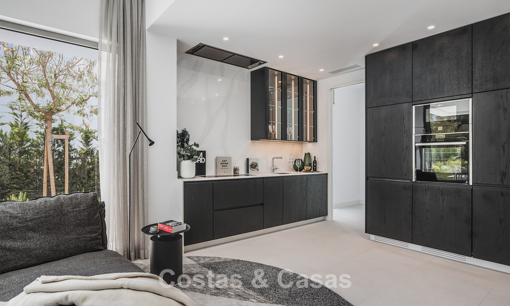 Élégante villa contemporaine à vendre sur la new golden mile entre Marbella et Estepona 799485