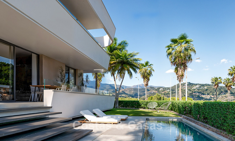 Lancement! Appartements neufs modernes avec vue sur la mer à vendre dans le centre d’Estepona 799552