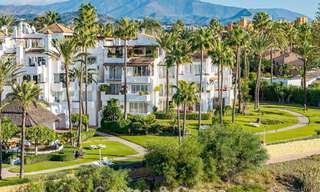 Appartement en première ligne de plage rénové avec vue mer directe à vendre sur la New Golden Mile, Estepona Est 799553 