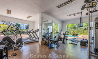 Appartement en première ligne de plage rénové avec vue mer directe à vendre sur la New Golden Mile, Estepona Est 799561 