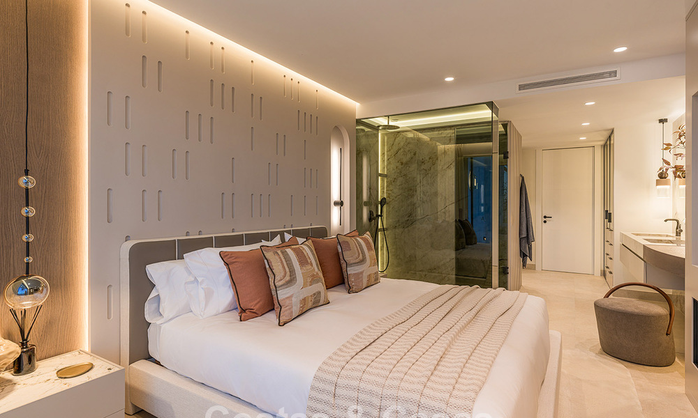 Appartement en première ligne de plage rénové avec vue mer directe à vendre sur la New Golden Mile, Estepona Est 799584