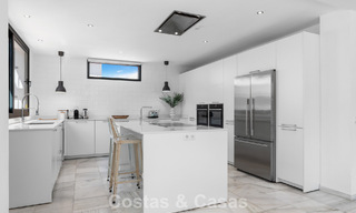 Villa à vendre à Nueva Andalucía, Marbella, à distance de marche de la plage, près de Puerto Banús 799650 