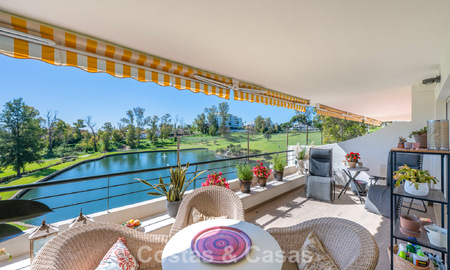 Appartement rénové en première ligne de golf à vendre à proximité des commodités à Guadalmina Alta et San Pedro, Marbella 799698