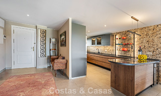 Appartement rénové en première ligne de golf à vendre à proximité des commodités à Guadalmina Alta et San Pedro, Marbella 799709 