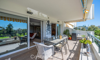 Appartement rénové en première ligne de golf à vendre à proximité des commodités à Guadalmina Alta et San Pedro, Marbella 799718 