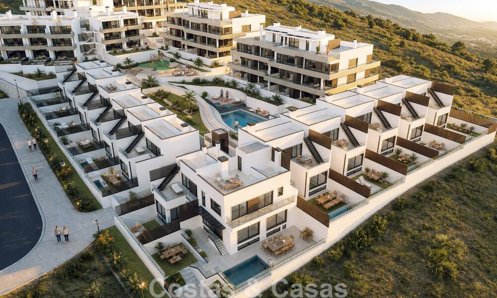 Lancement! Appartements en première ligne de plage et maisons mitoyennes avec vue mer à vendre près de Sotogrande, Costa del Sol 799730
