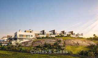 Lancement! Appartements en première ligne de plage et maisons mitoyennes avec vue mer à vendre près de Sotogrande, Costa del Sol 799745 