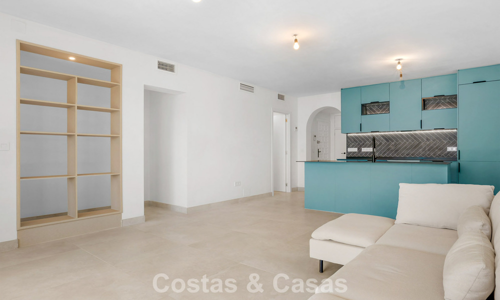 Élégant appartement en rez-de-chaussée avec vue sur la mer à Nueva Andalucía, à distance de marche de Puerto Banús, Marbella 799778
