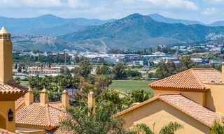 Appartement avec vue sur la mer à vendre à distance de marche de Puerto Banús et de la plage à Nueva Andalucía, Marbella 799810 