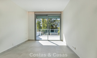 Maison mitoyenne moderne à vendre à proximité des commodités de guadalmina et du centre de San Pedro, Marbella 799893 
