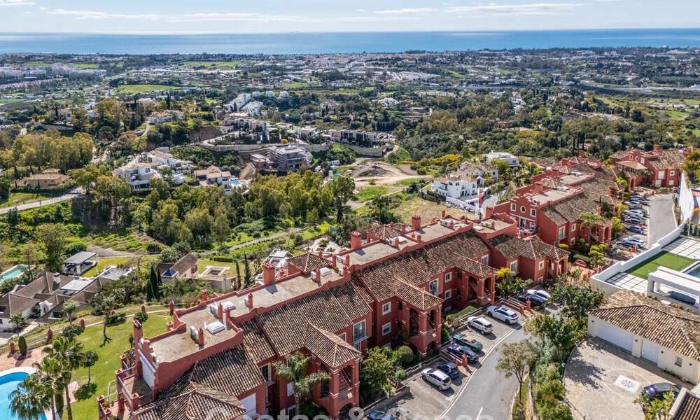 Penthouse haut de gamme entièrement rénové avec vue spectaculaire sur la mer à vendre à Marbella - Benahavís 800035