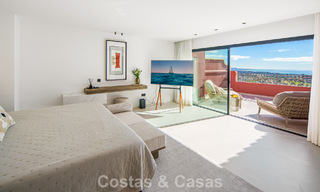Penthouse haut de gamme entièrement rénové avec vue spectaculaire sur la mer à vendre à Marbella - Benahavís 800057 
